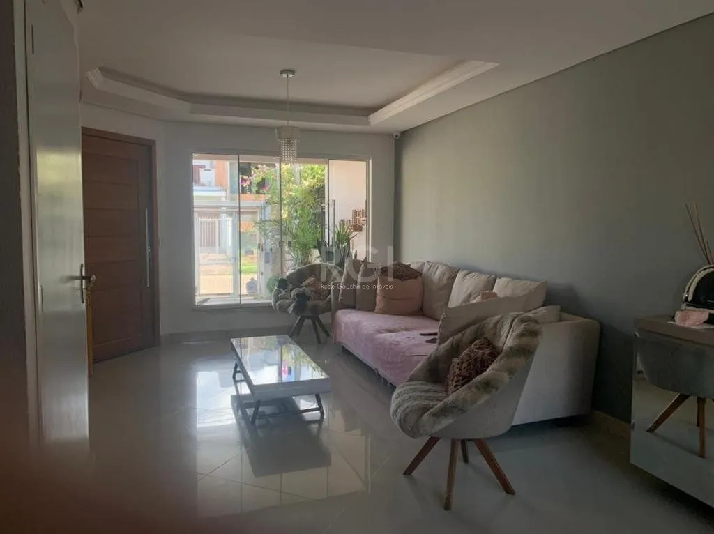 Imagem Sobrado para Venda - 300m², 3 dormitórios, sendo 2 suites, 1 vaga - Hípica Jardins Do Prado