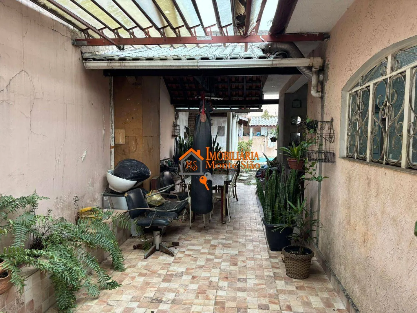 Imagem Casa com 4 dormitórios à venda por R$ 775.000 - Vila Cocaia - Guarulhos/SP