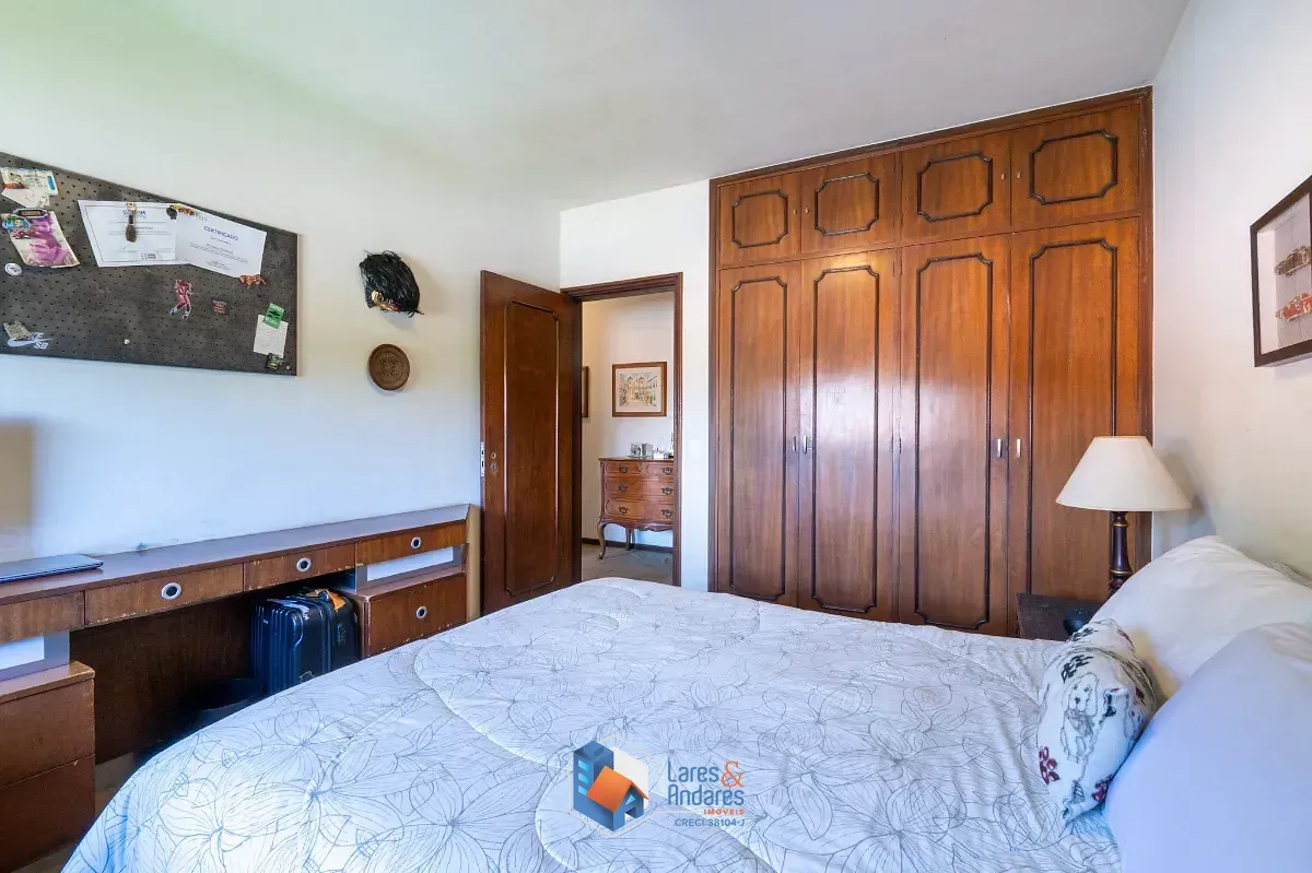 Imagem Casa para venda em Jardim Guedala com 4 quartos, sendo 2 suítes, 483m²