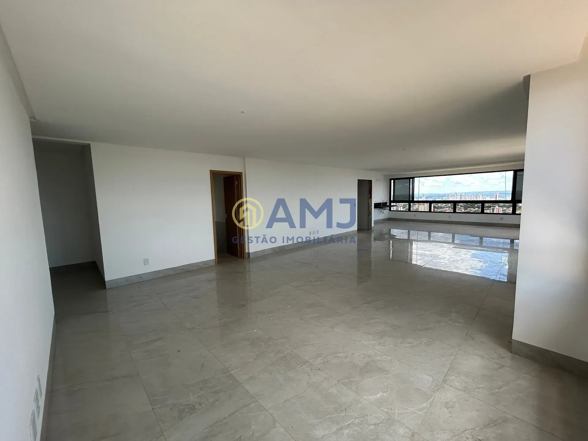 Imagem Apartamento à venda 3 Suítes no Jardim Goiás