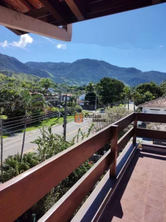Imagem Sobrado com 3 dormitórios à venda, 158 m² por R$ 1.200.000 - Praia do Arrastão - São Sebastião/SP