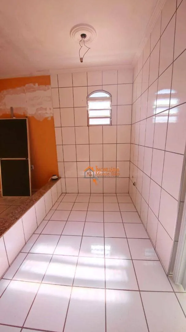 Imagem Sobrado com 3 dormitórios à venda, 200 m² por R$ 405.000,00 - Jardim Santa Lídia - Guarulhos/SP