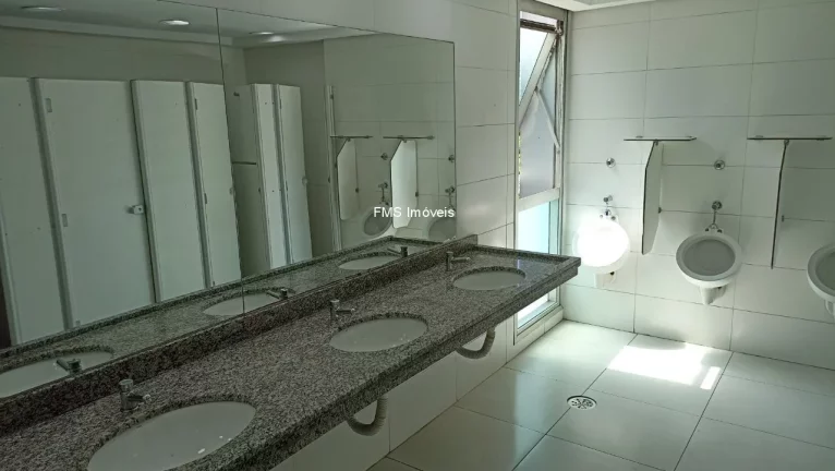 Imagem CHUCRI ZAIDAN Conjunto Comercial para Locação na CHUCRI ZAIDAN de 598m²