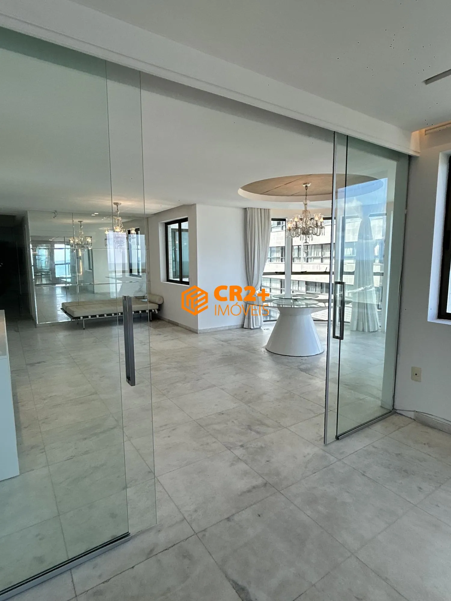Imagem Apartamento a venda, Andar Alto na Avenida Boa Viagem