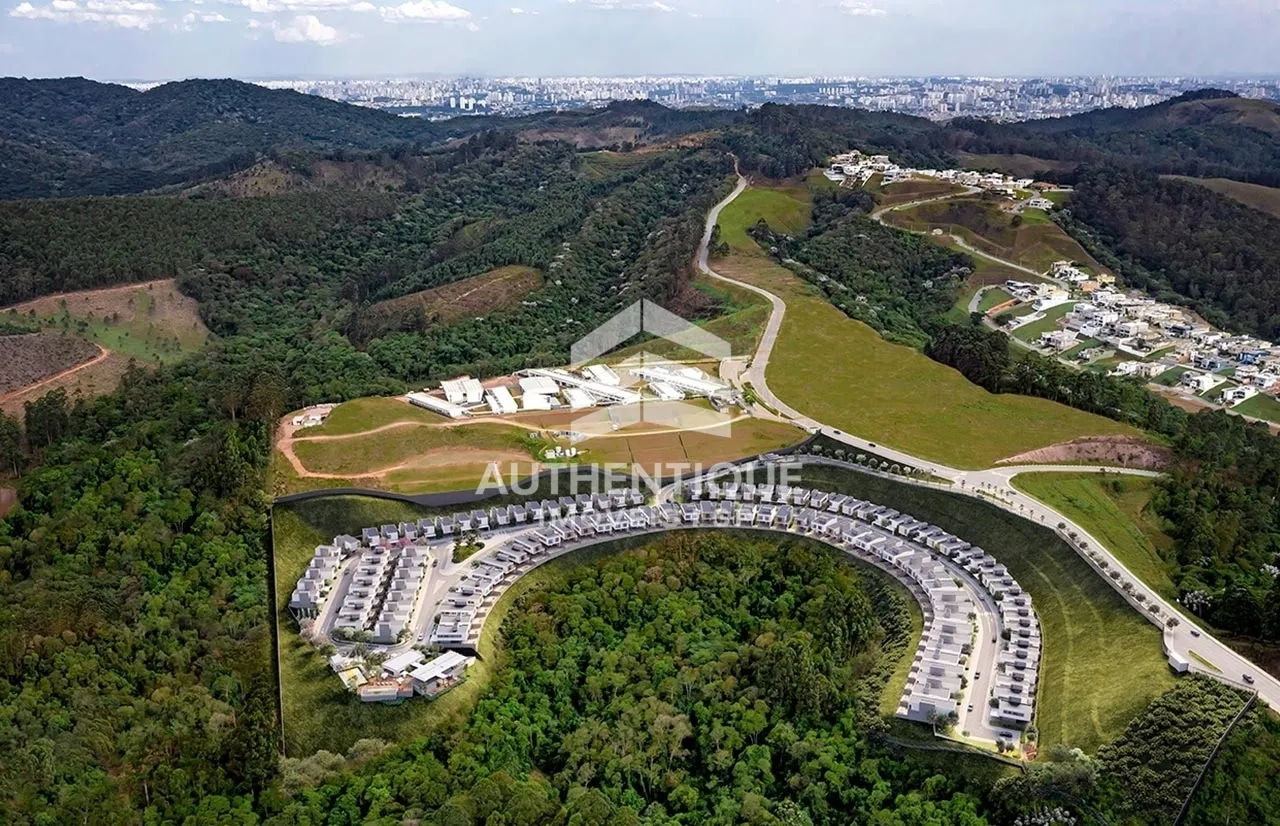 Imagem VISTA ALTA TAMBORE ALPHAVILLE - Casa à venda no bairro Tamboré - Santana de Parnaíba/SP