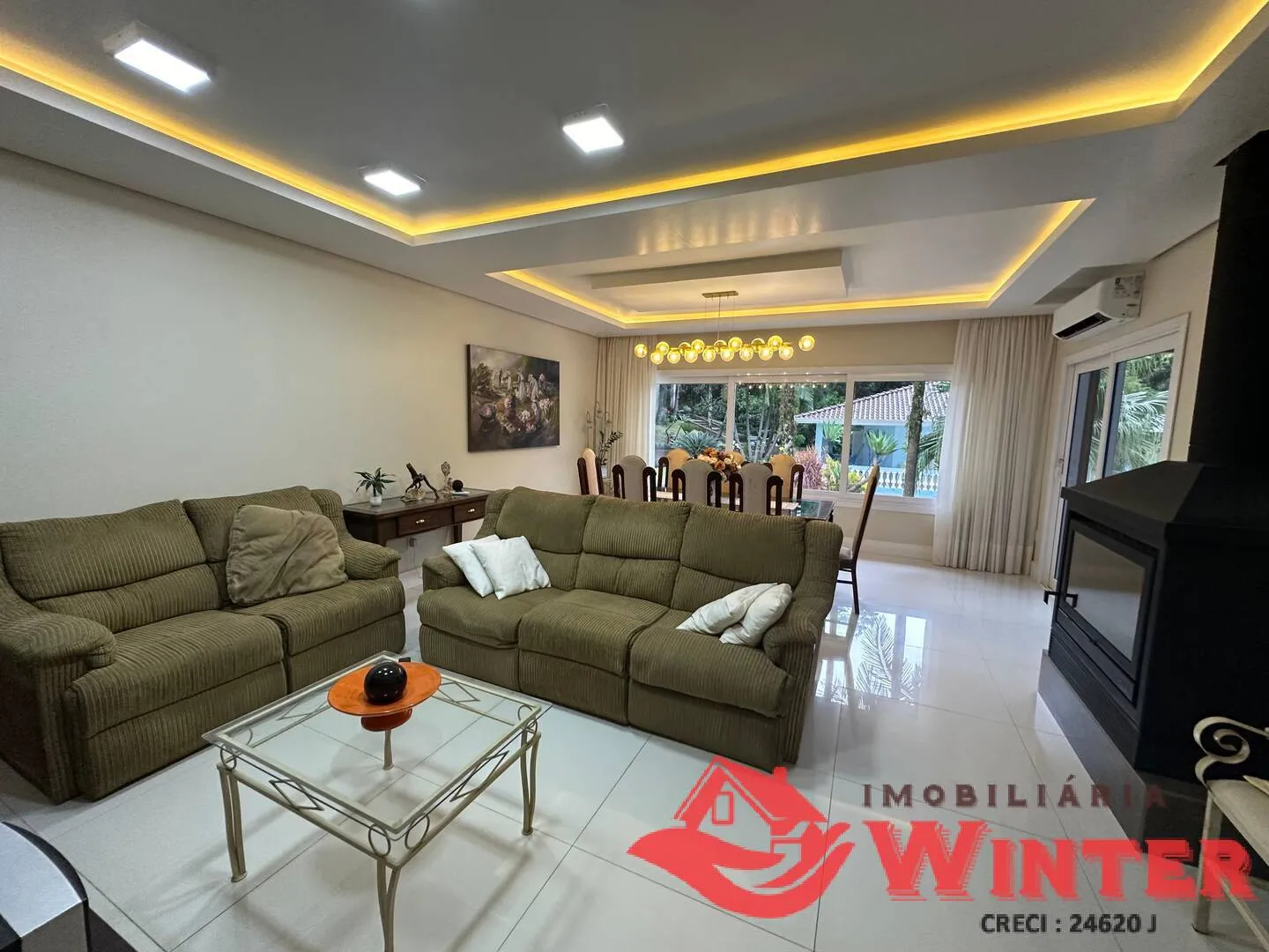 Imagem Linda Casa de Alto Padão.