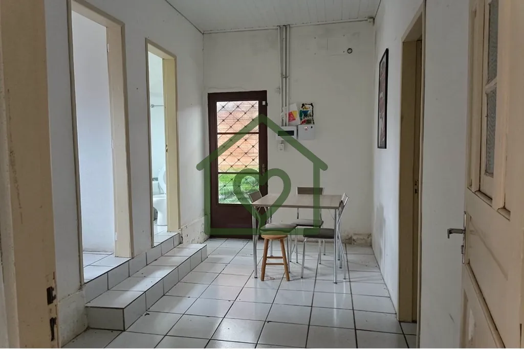 Imagem Terreno plano com 352m² localizado na Rua Edmundo Bastian 1155 no bairro Cristo Redentor medindo 8,...