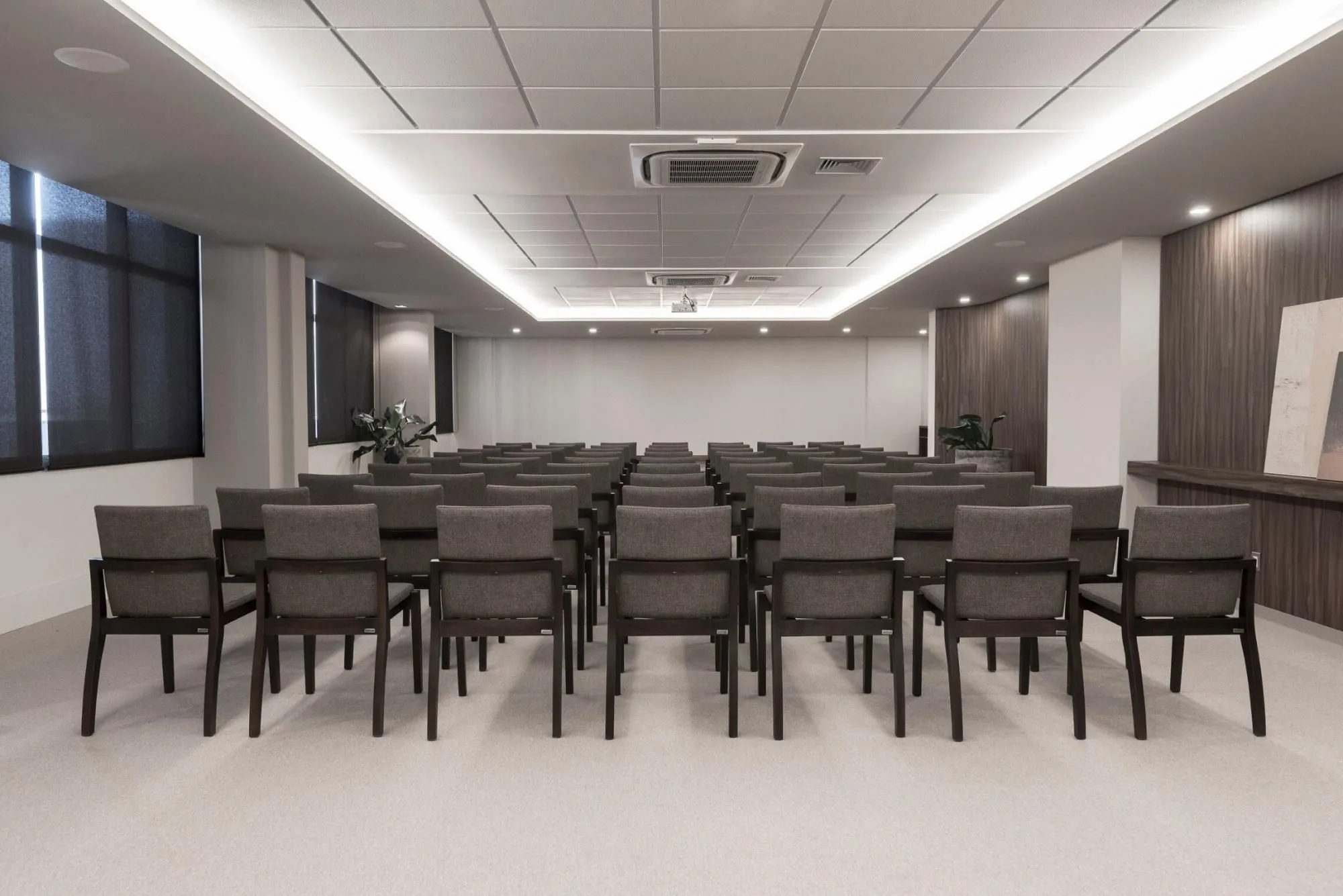 Imagem Conjunto comercial MEDPLEX EIXO NORTE