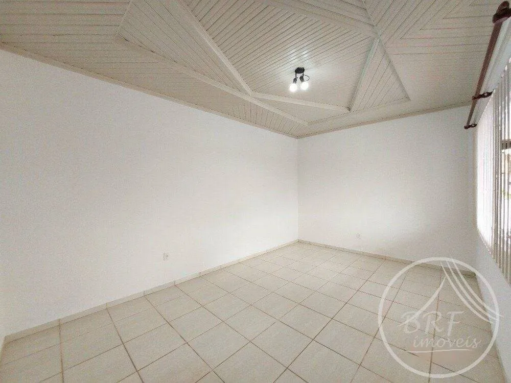 Imagem Vendo casa Frente Mar, terreno amplo, Balneário Estreito Florianópolis SC
