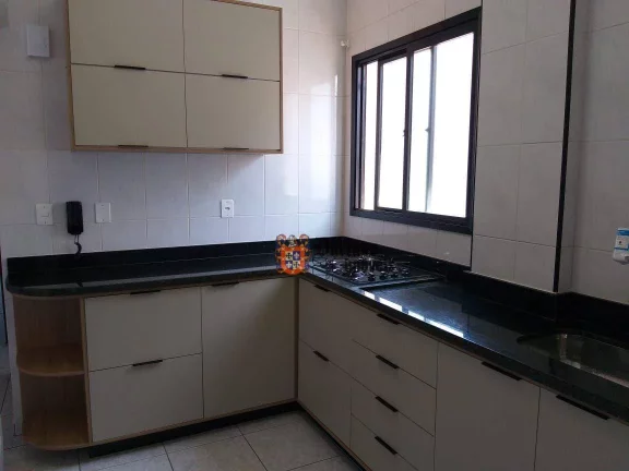 Imagem Apartamento com 2 dormitórios à venda, 70 m² por R$ 465.000 - Vila Guilhermina - Praia Grande/SP