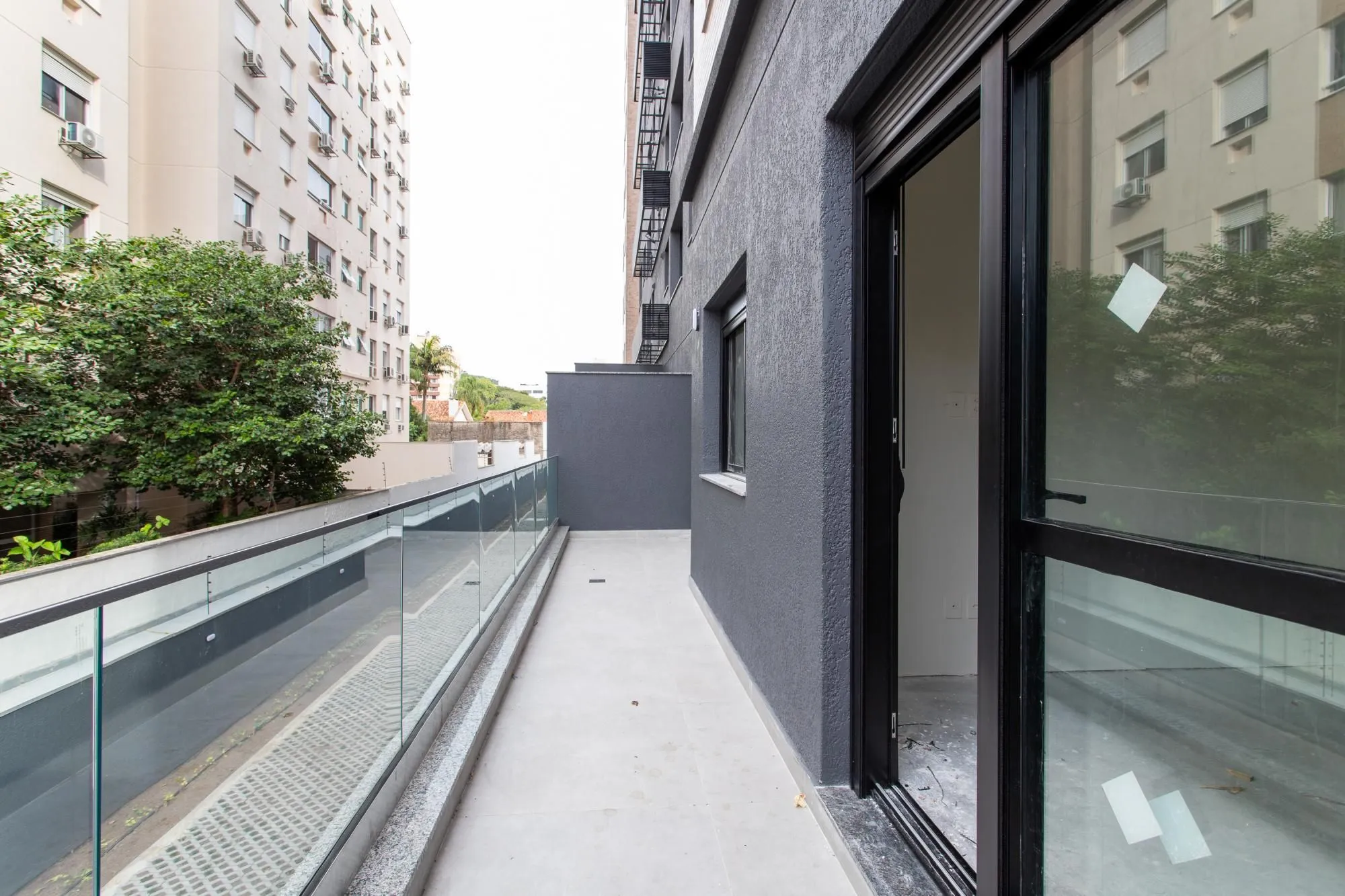 Imagem Apartamento Garden, 2 dormitórios, 1 suíte, 2 vagas, Av Otto Niemeyer e Zaffari