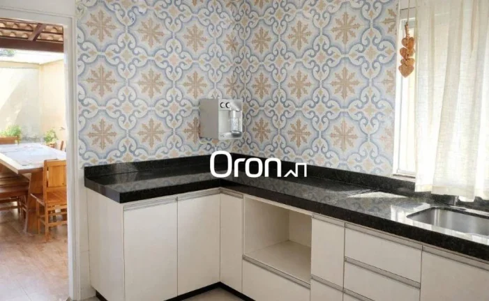 Imagem Casa com 3 dormitórios à venda, 200 m² por R$ 490.000,00 - Jardim Olímpico - Aparecida de Goiânia/GO