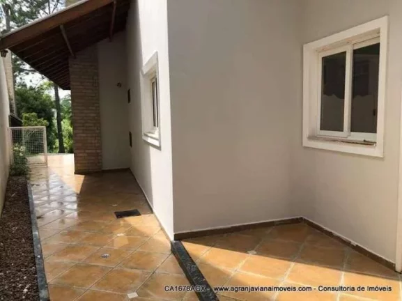 Imagem Linda casa contemporânea, com estilo europeu, envidraçada e bem iluminada. Construída para morar....