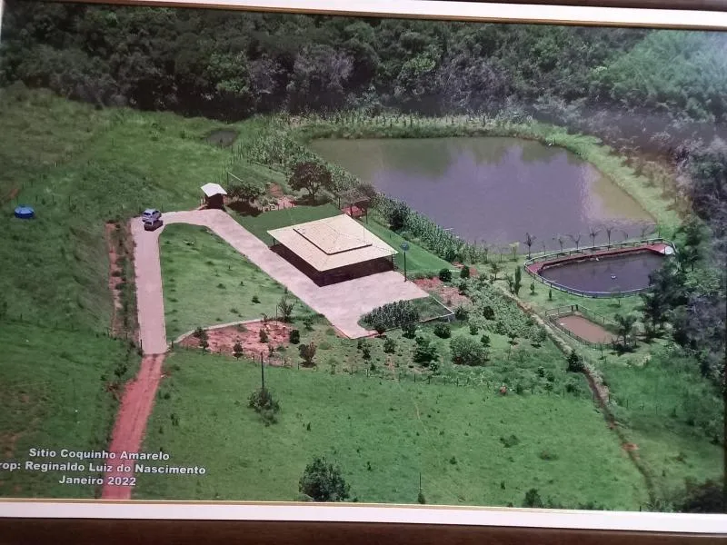 Imagem Vendo Sítio em Lagoa Dourada / MG , com 12.500 m² de área.
