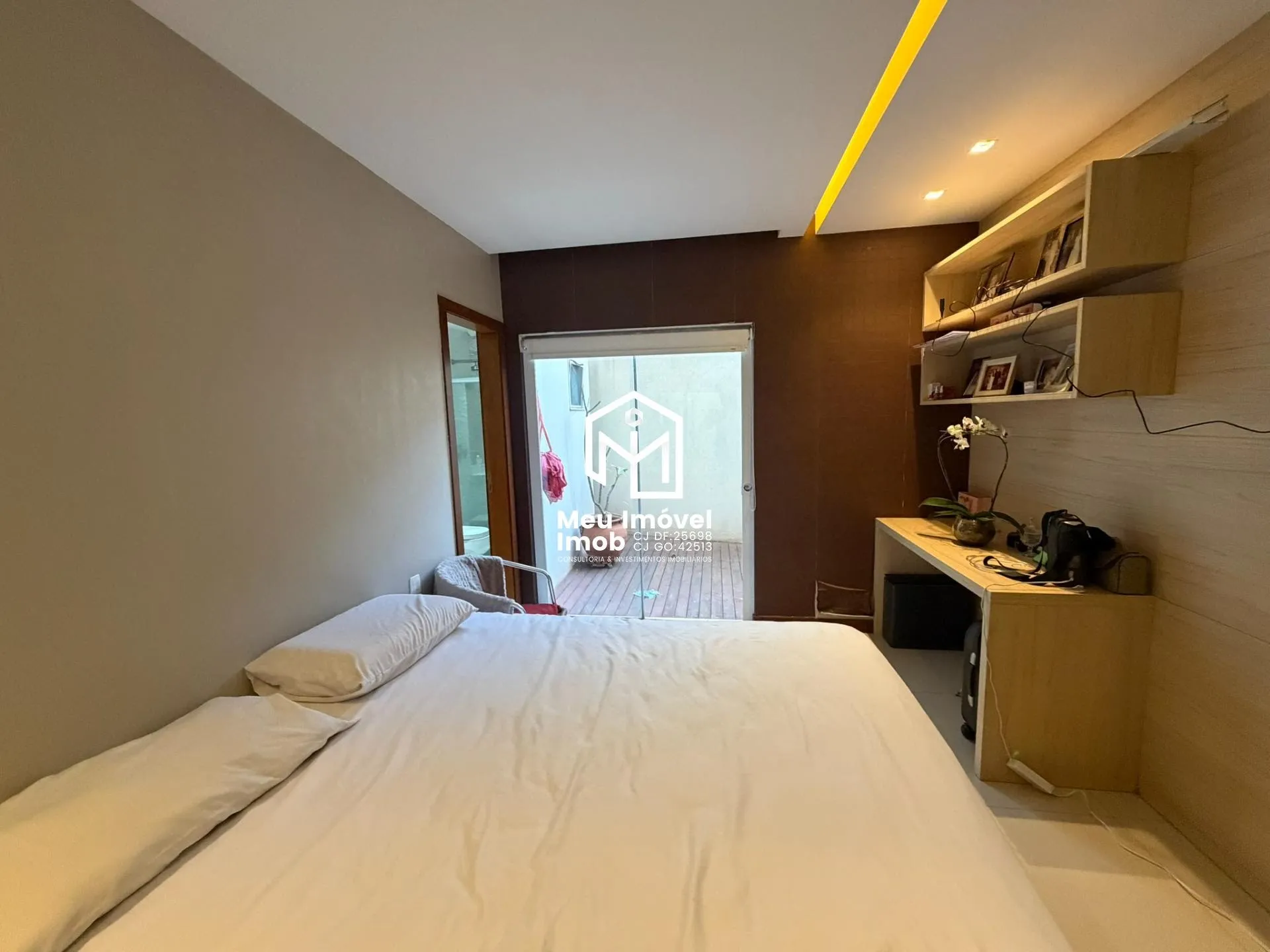 Imagem Casa 4 Qts 4 Suítes 2 Vagas 350m² Cond Jardim Botânico VI