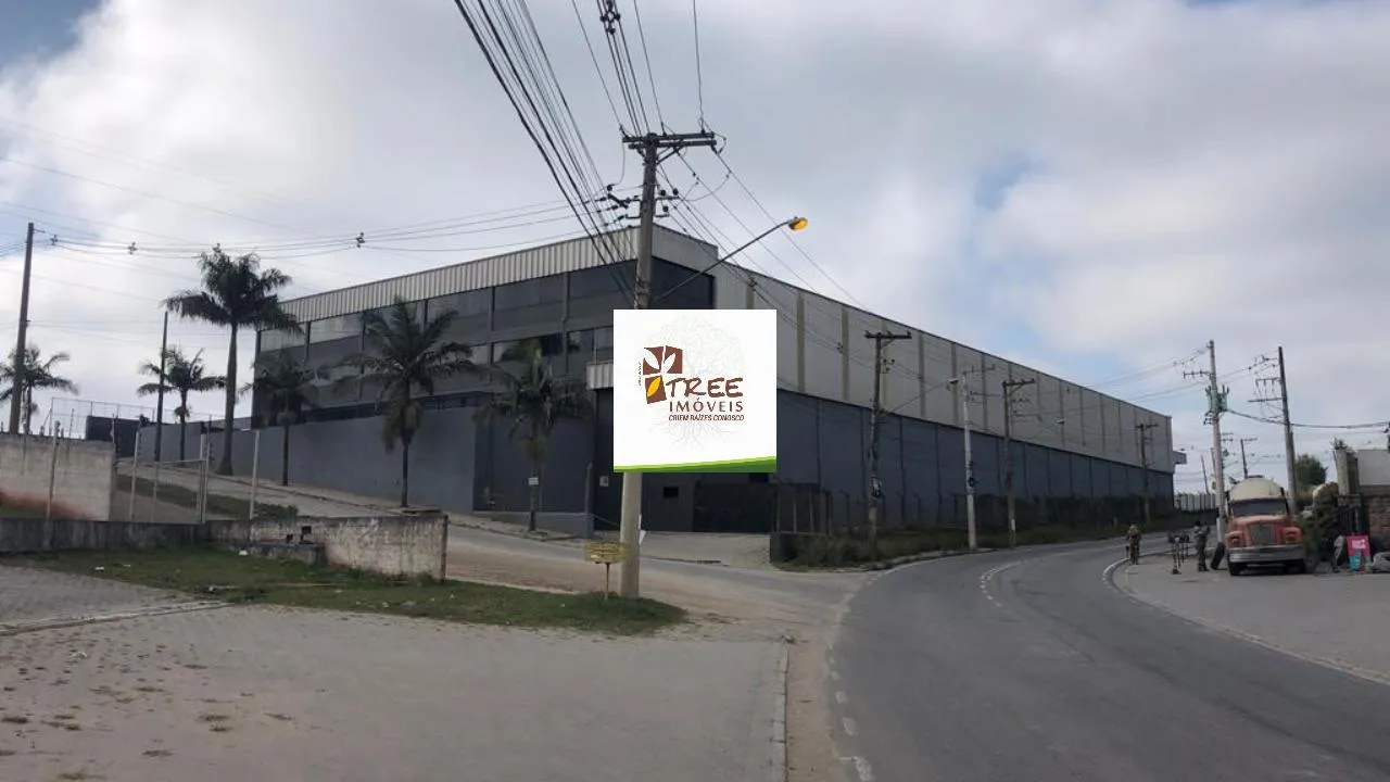 LOCAÇÃO DE GALPÃO COMERCIAL NO TABOÃO, EM MOGI DAS CRUZES/SP, 7.530m² com pateo de 2.000m², área fabril de 4.500m², 03 docas e ZUP 1. CONSULTE-NOS.