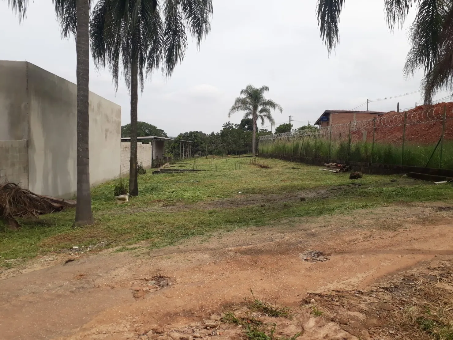 Foto do imóvel Terreno à venda Monte Belo, Taubaté - SP