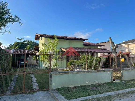 Casa com 2 dormitórios à venda, 182 m² por R$ 870.000,00 - Serra Grande - Niterói/RJ