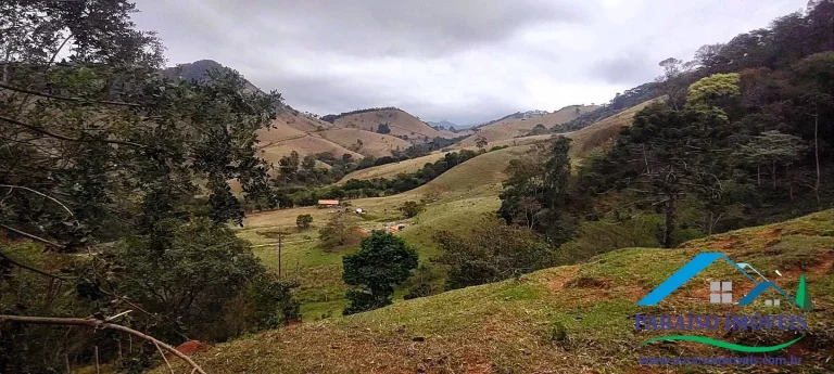 Imagem Chácara com Vista Panorâmica na Serra da Mantiqueira – Sapucaí Mirim
