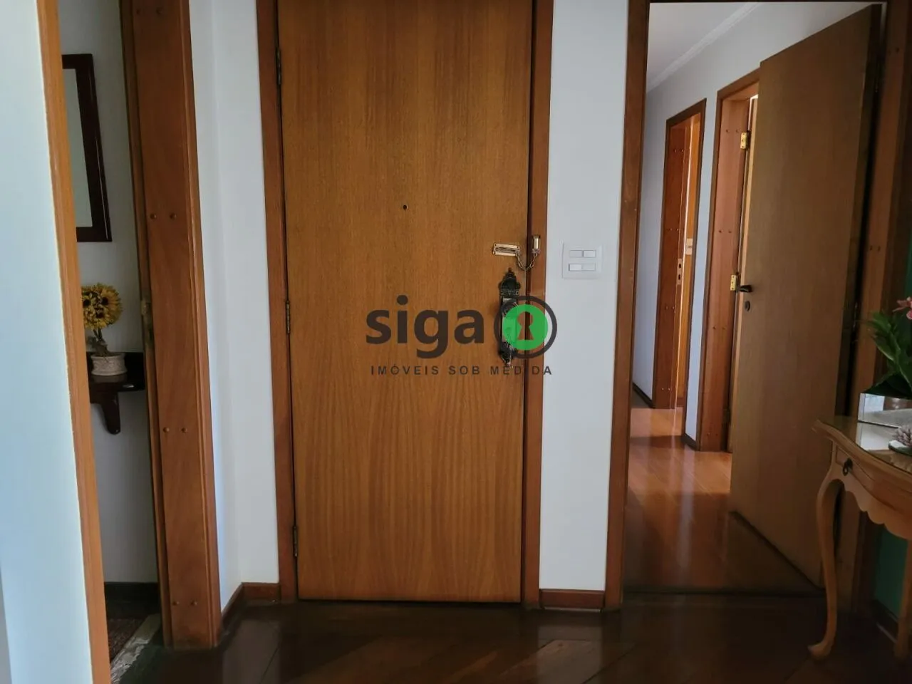 Imagem Apartamento à Venda e Locação - 300m², 4 Suítes, 4 Vagas - Chácara Santo Antônio!!