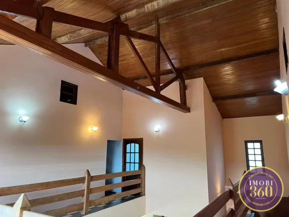 Imagem Oportunidade Única: Linda Chácara de 2.000m² à Venda