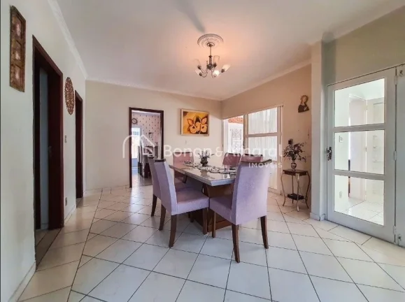 Imagem Casa com 4 Quartos e 5 banheiros à Venda, 444 m² por R$ 1.059.000.
Casa térrea á venda no Bairro...