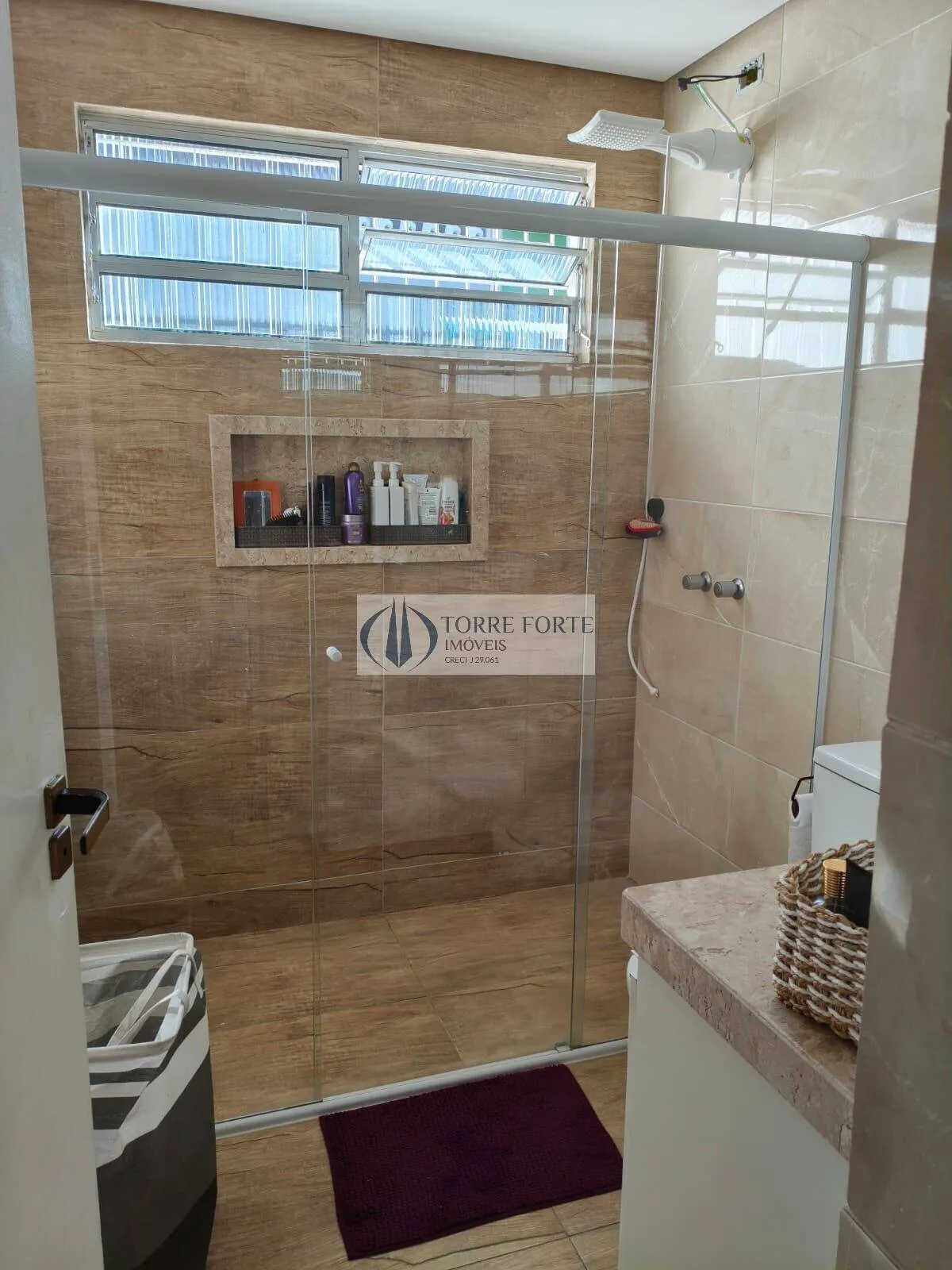 Imagem Casa Terrea com 3 dormitorios 2 suites 3 vagas, Piscina na Penha de França.