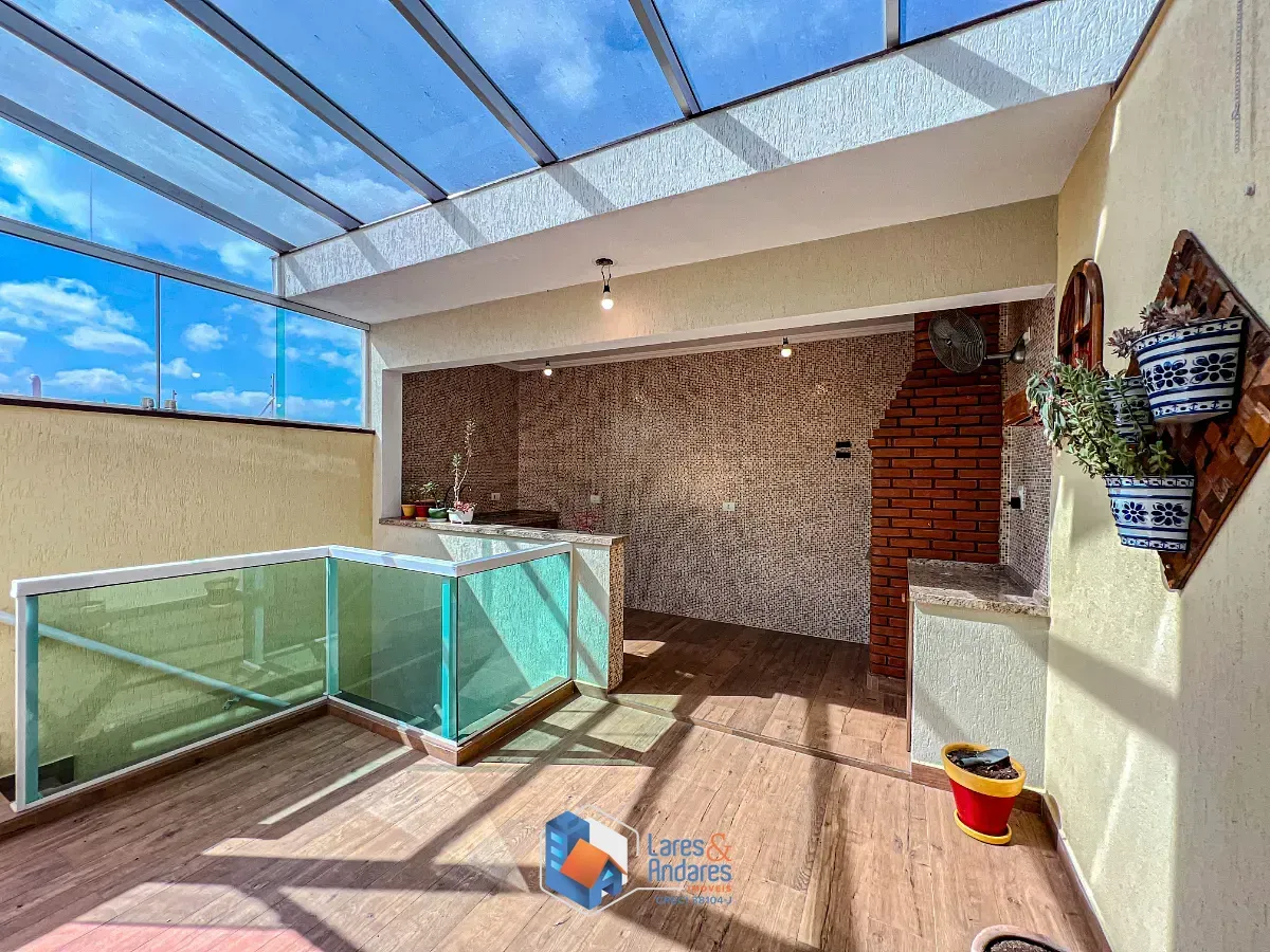 Imagem Sobrado para venda em Jardim Paraíso com 4 quartos, sendo 1 suíte, 218m²