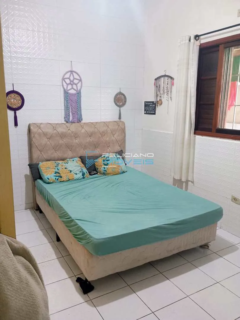 Imagem Casa com 2 quartos, Balneário Maracanã, Praia Grande - R$ 360 mil, Cod: 7060