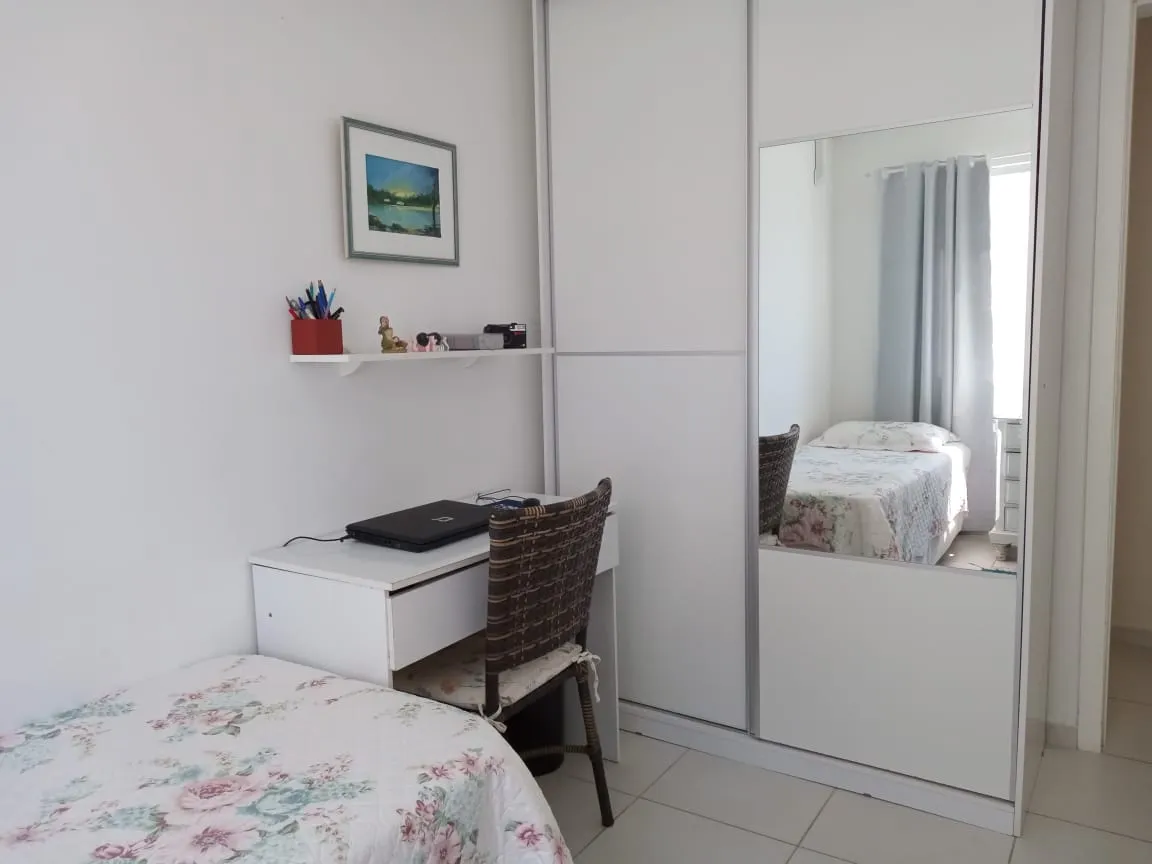 Imagem Apartamento semi-mobiliado à venda próximo às praias de Canasvieiras