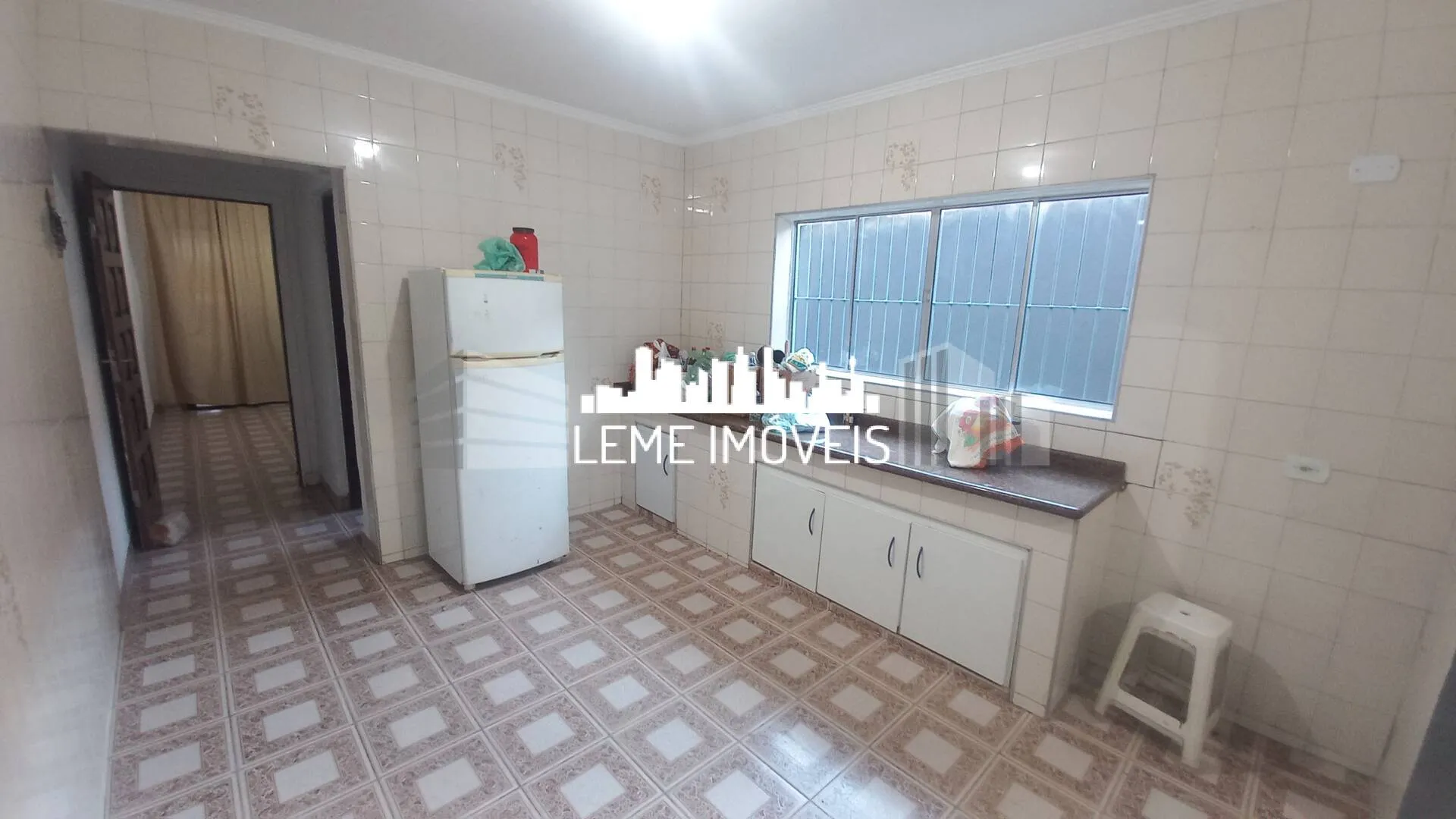 Imagem SOBRADO AMPLO COM DOCUMENTAÇÃO 100%!!! FINANCIE E UTILIZE O FGTS!!!
