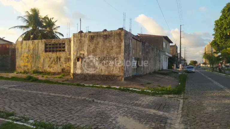 Imagem Lote de esquina a venda em Rosa dos ventos - Parnamirim - 400 m2