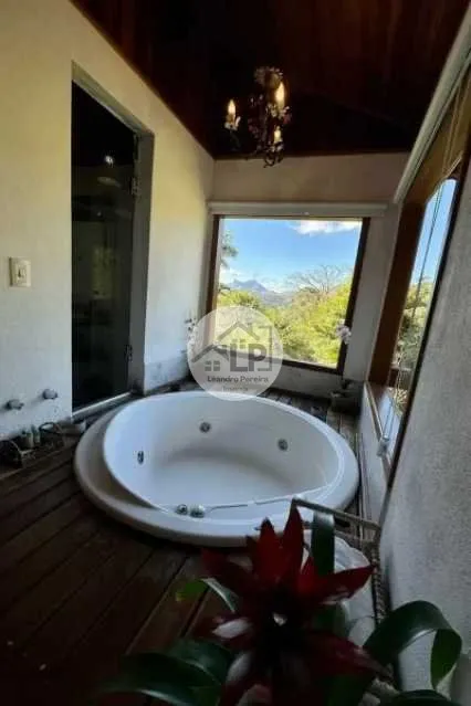 Imagem Pousada à Venda em Visconde de Mauá/RJ