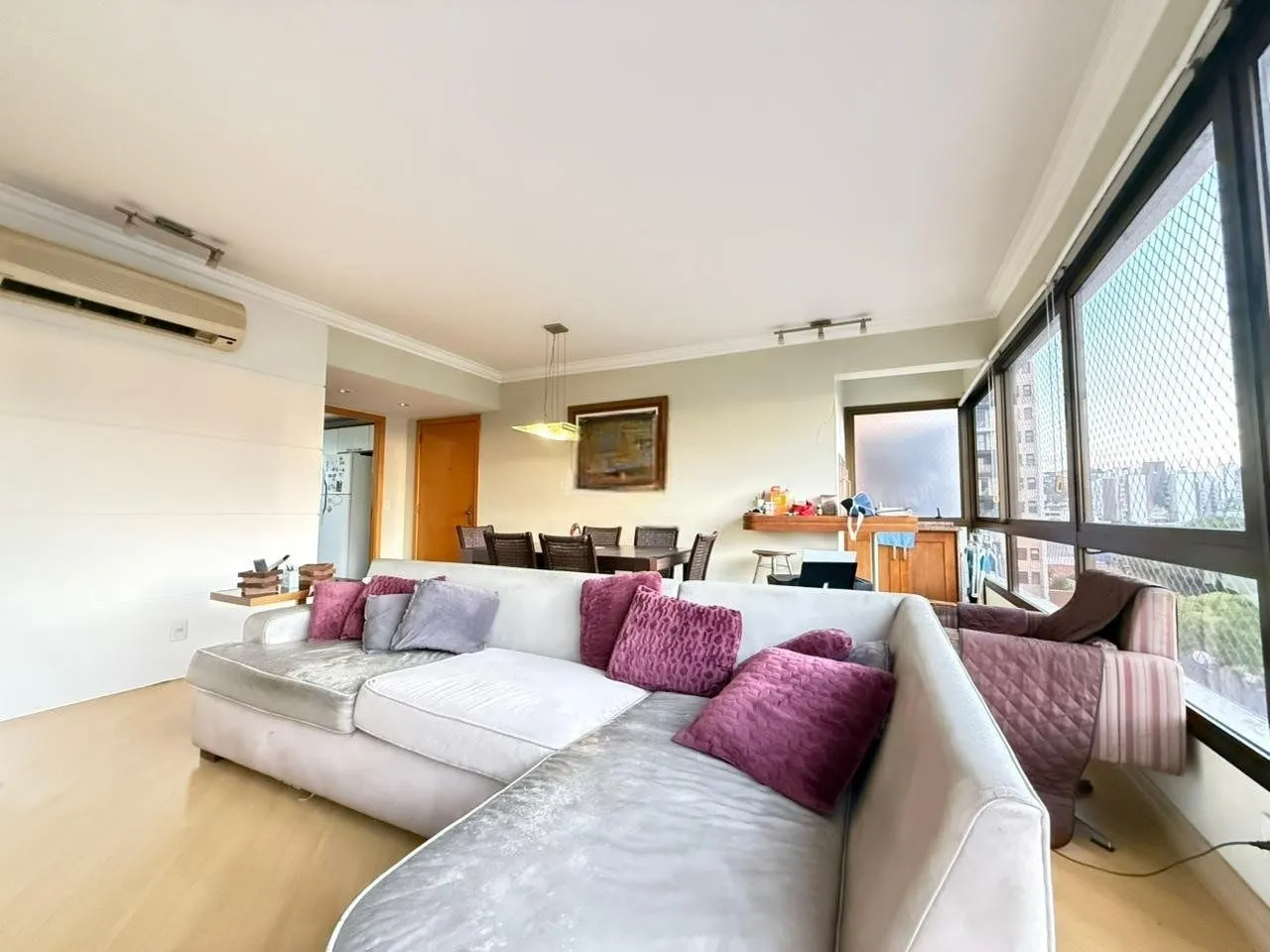 Imagem Apartamento Impecável com Vista Panorâmica, 2 Suítes e Living Ampliado