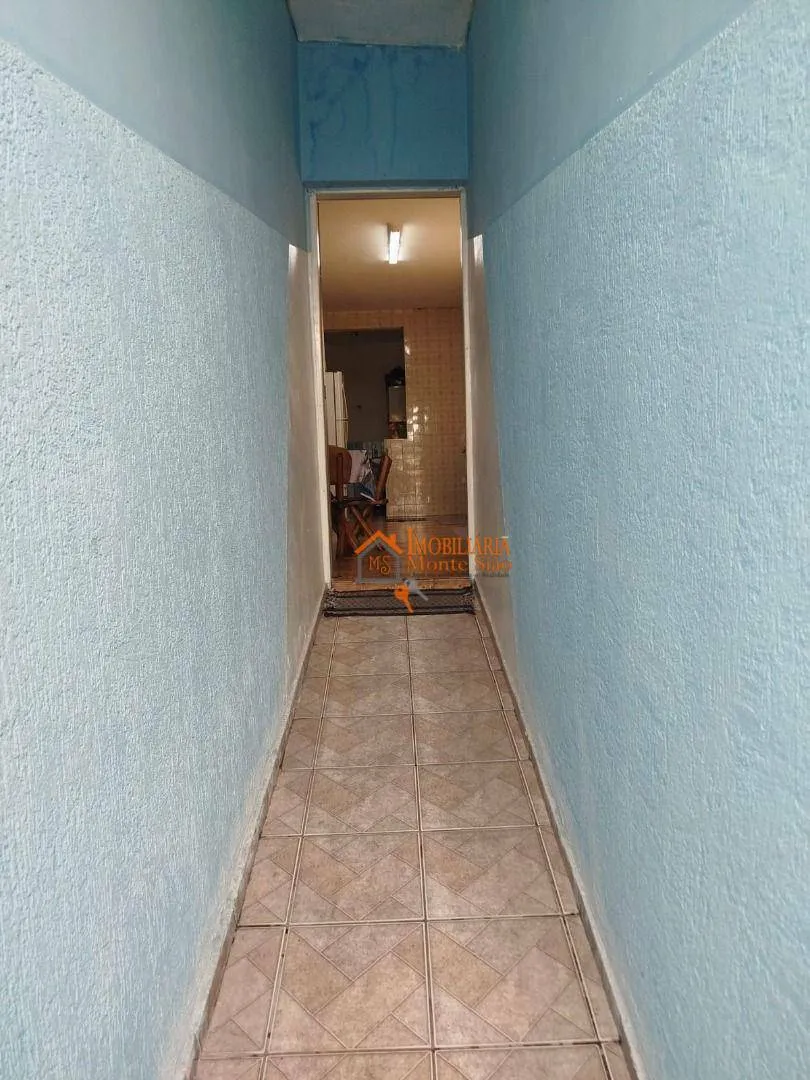 Imagem Casa com 3 dormitórios à venda, 2000 m² por R$ 330.000,00 - São João - Guarulhos/SP