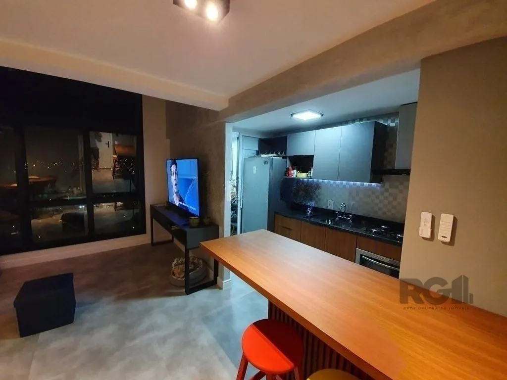 Imagem Excelente apartamento Duplex de 74m² com 01 suíte e 2 vagas.