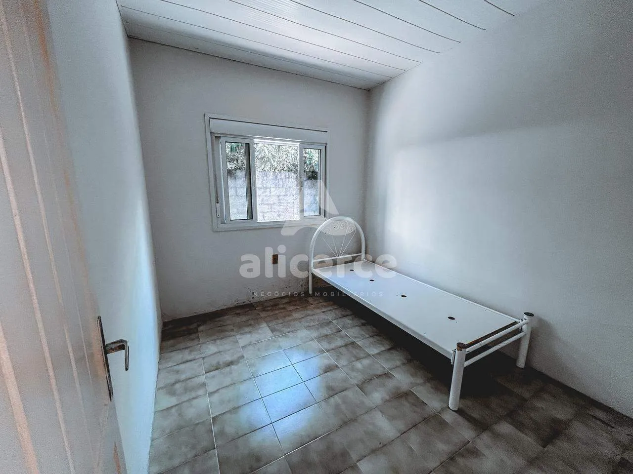 Imagem Casa à venda com 3 quartos , 105m² em Armação do Pântano do Sul Florianópolis