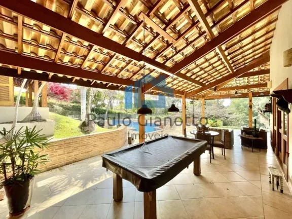 Imagem Casa Alto Padrão na Fazendinha Granja Viana