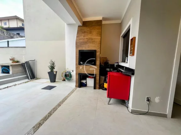Imagem Venha conhecer esse Tríplex que está à venda!