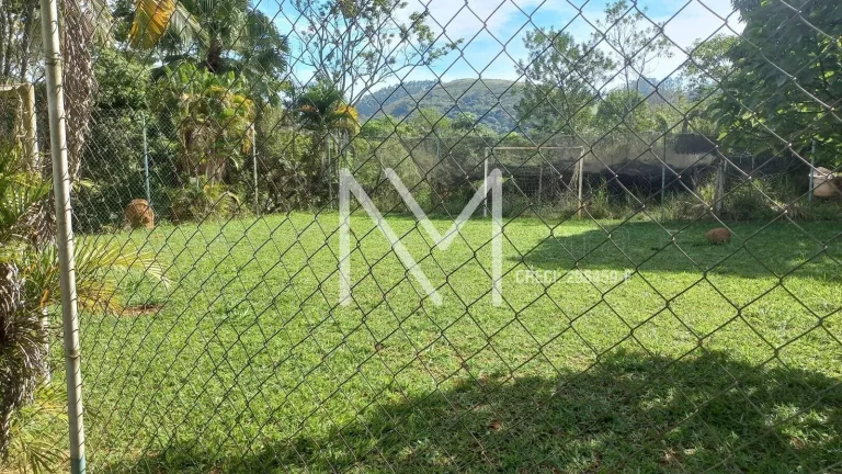 Imagem Chácara à Venda 18.000m² 4 Quartos 1 Suíte e Lazer Completo - Zona Norte