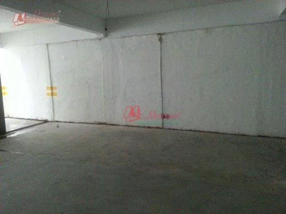 Imagem No bairro Higienóplois, sala de 43m² com vaga.