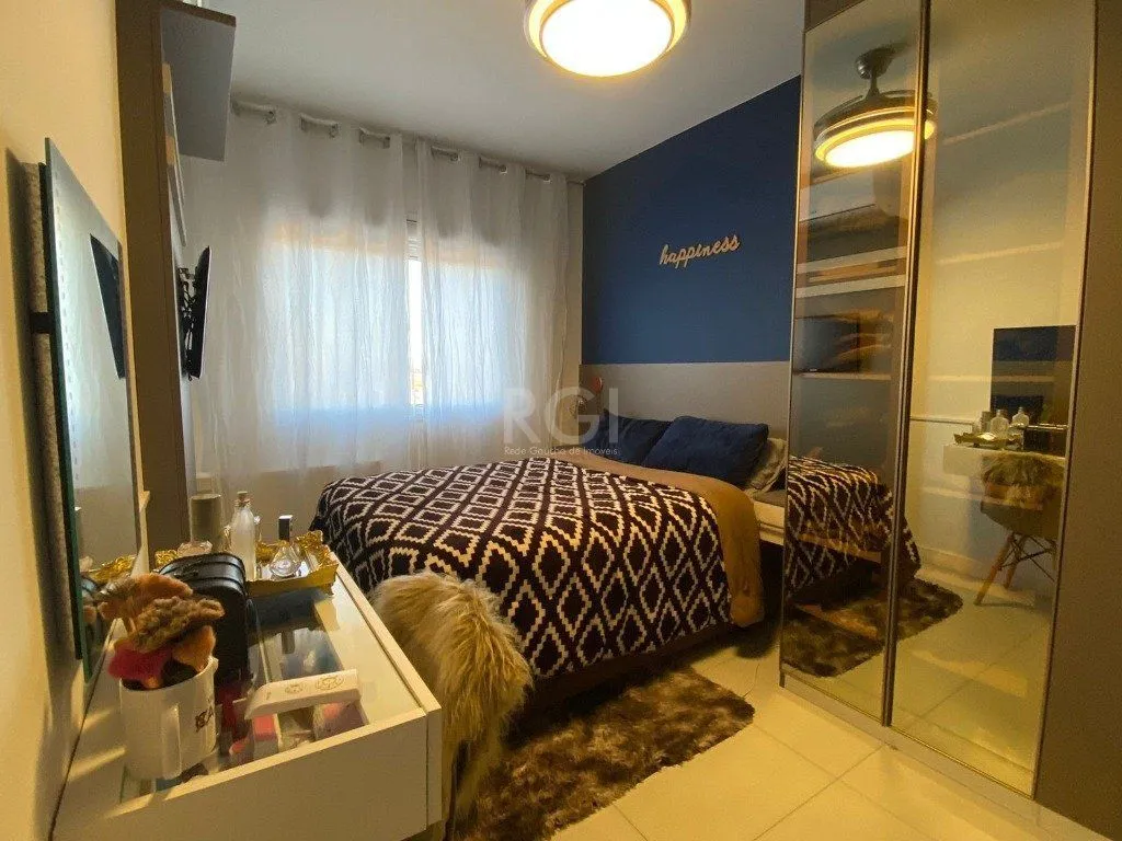 Imagem Apartamento para Venda - 65m², 2 dormitórios, sendo 1 suites, 1 vaga - Humaitá