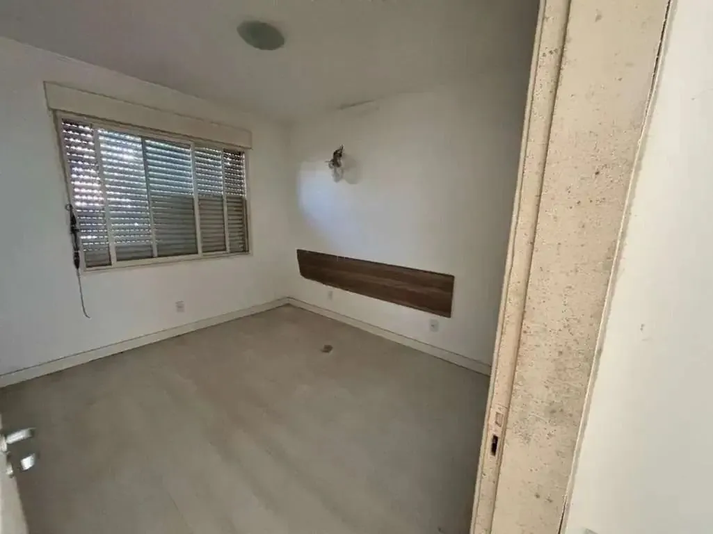Imagem Casa com Vista Privilegiada e 2 Vagas no Jardim Floresta