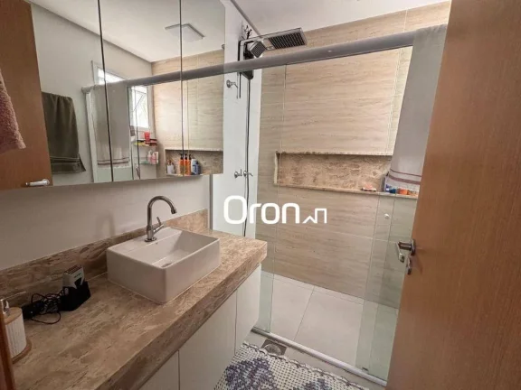 Imagem Sobrado à venda, 170 m² por R$ 1.080.000,00 - Residencial Gran Poeme - Goiânia/GO