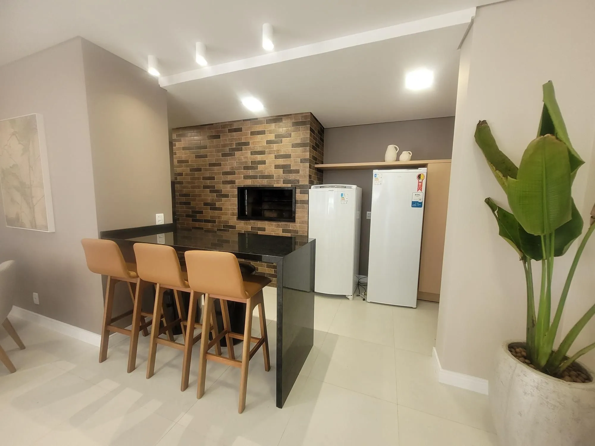 Imagem Excelente apartamento 3 dormitórios com 2 vagas próximo PUC-RS