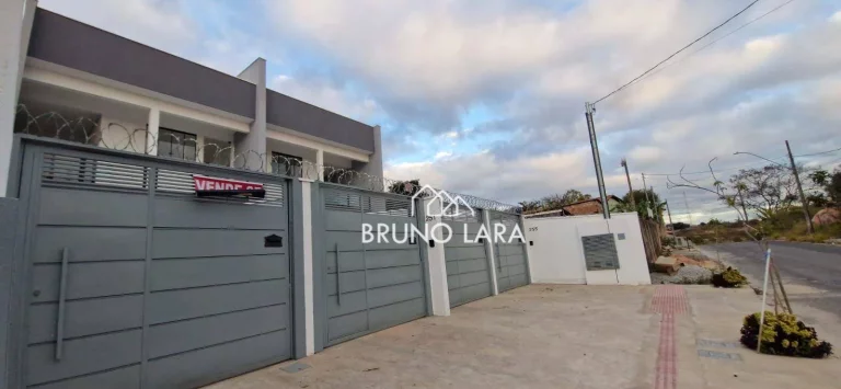 Imagem Casa disponível para venda no bairro Santa Fé - Betim/MG.