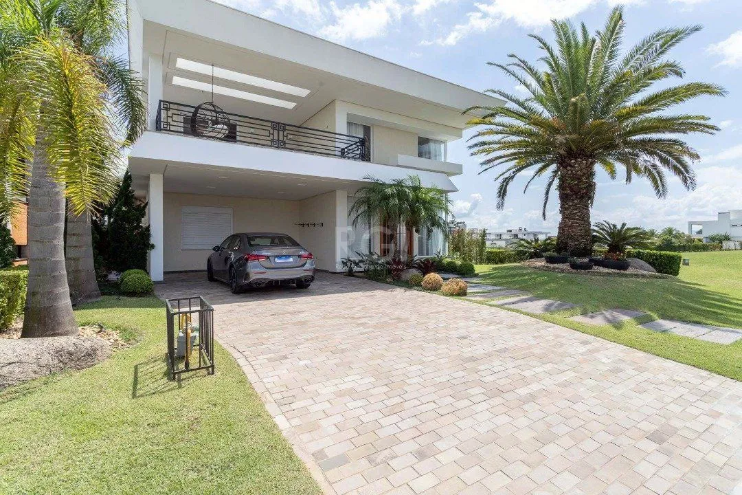 Imagem Casa Condominio para Venda - 519m², 4 dormitórios, sendo 4 suites, 2 vagas - Sans Souci