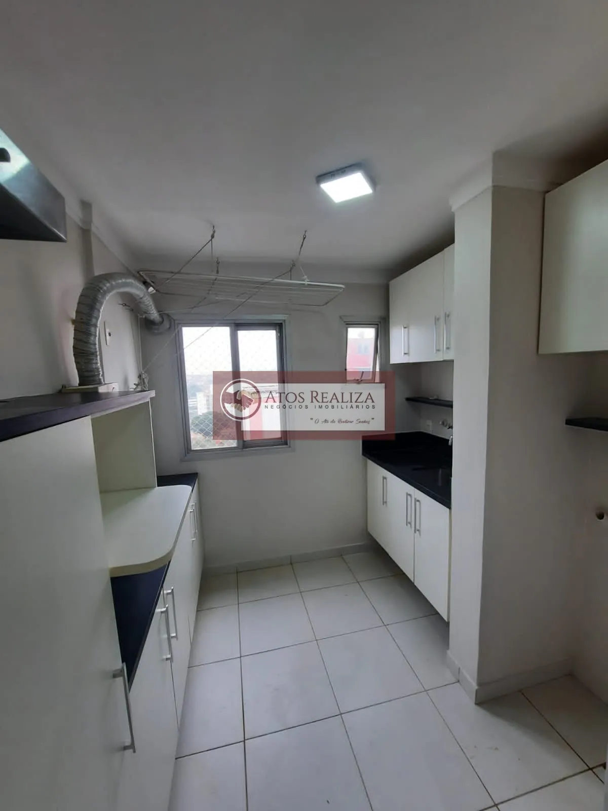 Imagem Apartamento com sacada em Jardim Luanda - SP: 90m², 3 quartos e 1 suíte por R$ 650.000