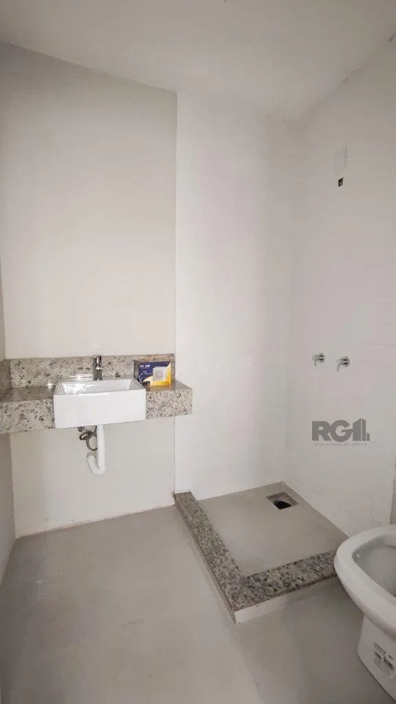 Imagem Sobrado a Venda no Residencial Verdes Campos na Rua Anna Abruzzi.