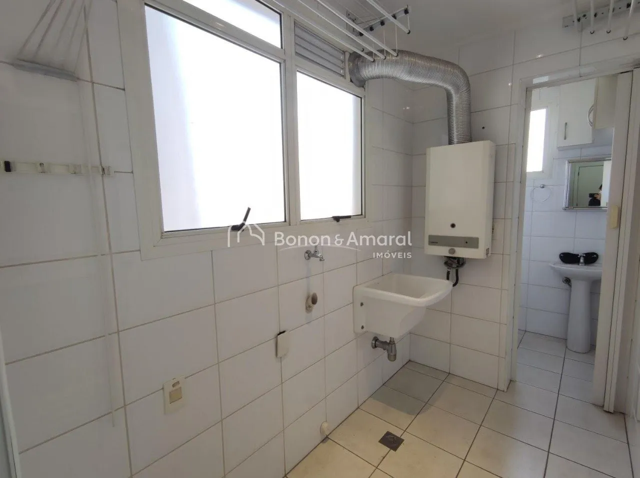 Imagem Apartamento espaçoso e completo no coração do Cambuí!